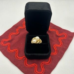 Avon Double Pearl Ring